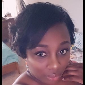 Meet your Posher, Juanitamarie